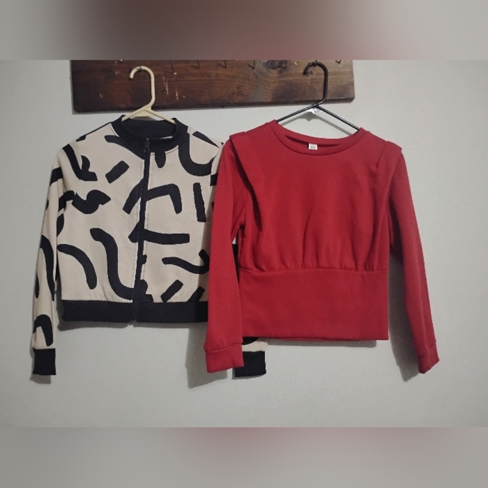2 Fleece Crop Top Sweatshirts Size Small